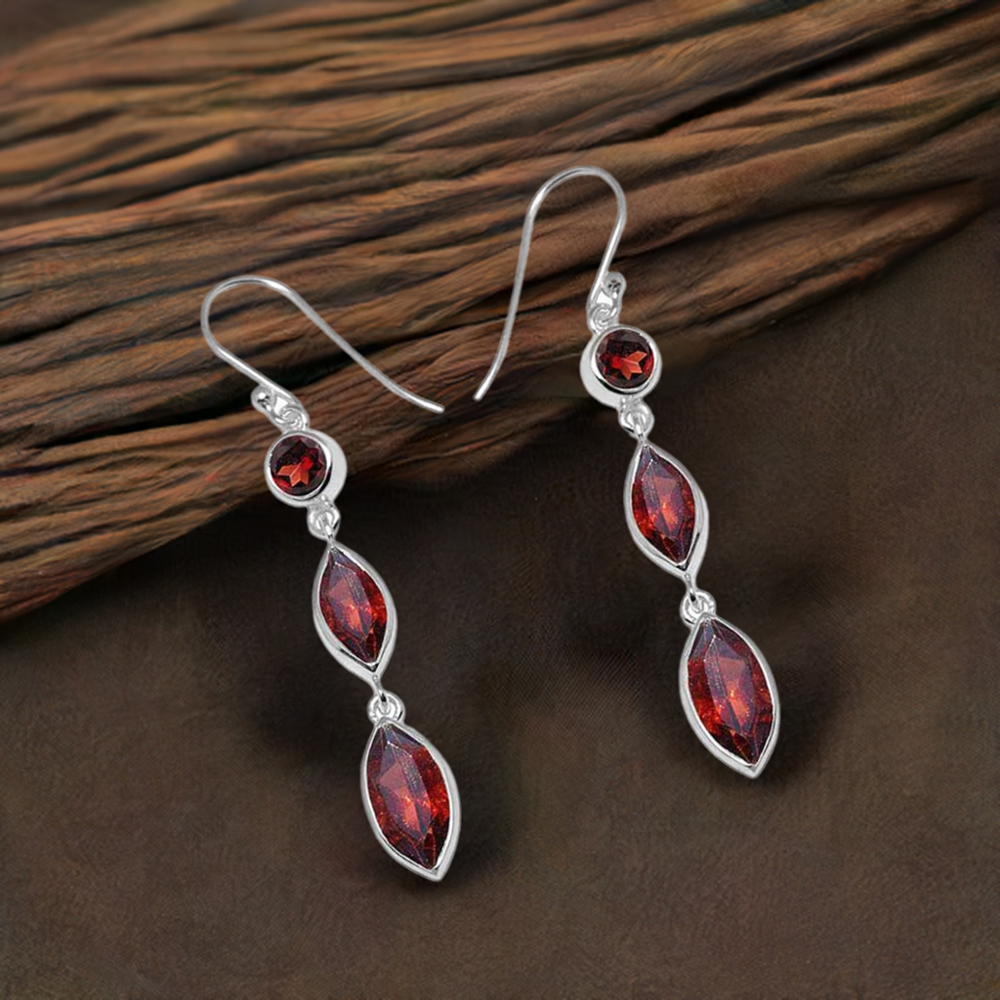 925 Sterling Silver Earrings In Garnet Gemstone Jewelry 925SE1147