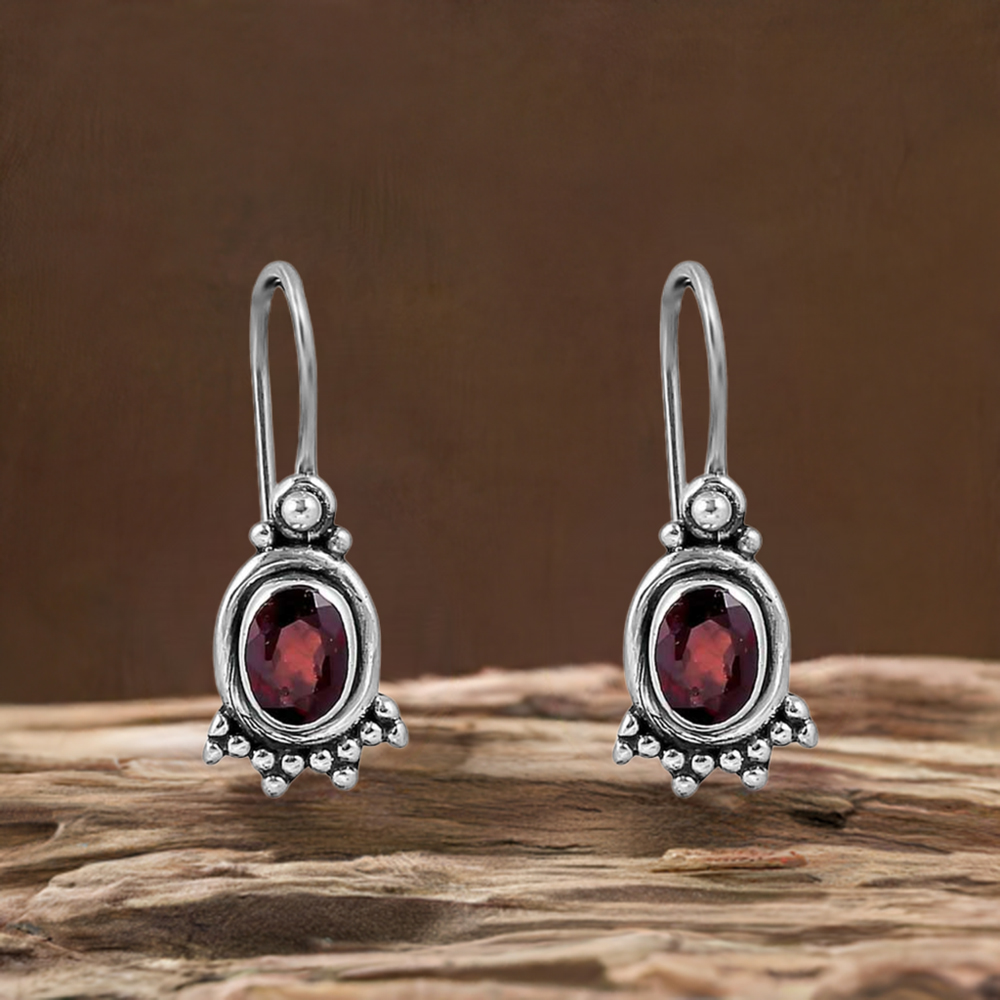 Natural Garnet Gemstone Earring In 925 Sterling Silver Jewelry 925SE128