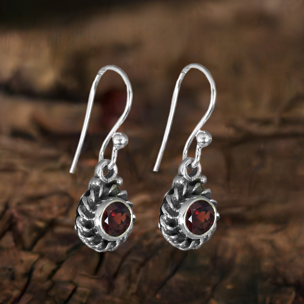 925 Sterling Silver Earrings In Garnet Gemstone Jewelry 925SE1372