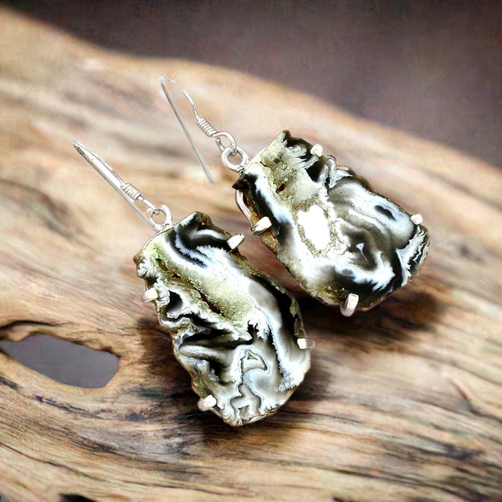 925 Sterling Silver Earrings In Natural Geode Druzy Gemstone 925SE2199