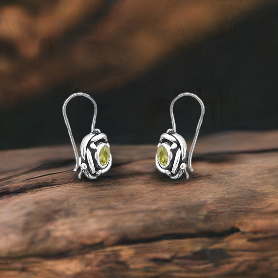 Natural Peridot Gemstone Handmade Earring In 925 Silver 925SE26_0
