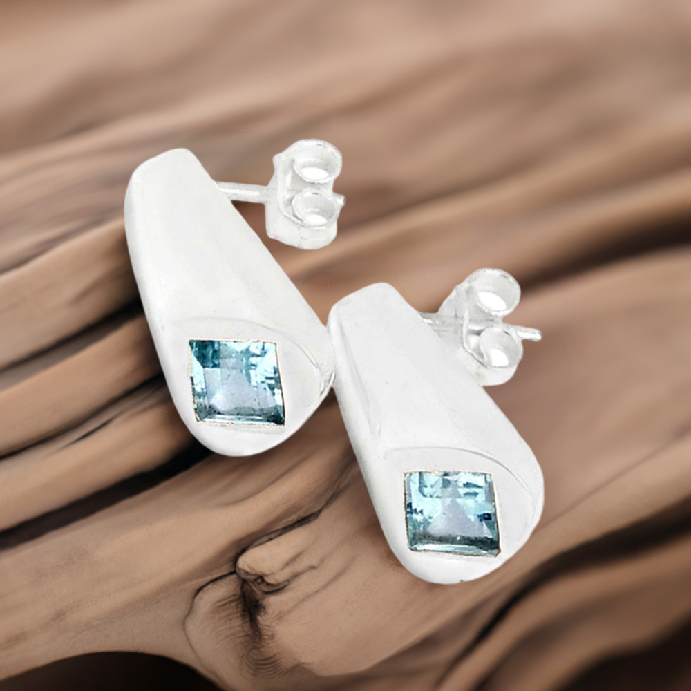925 Sterling Silver Handmade Earrings In Blue Topaz Gemstone Jewelry 925SE440