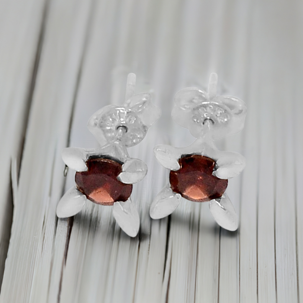 925 Sterling Silver Earrings In Natural Garnet Gemstone 925SE536