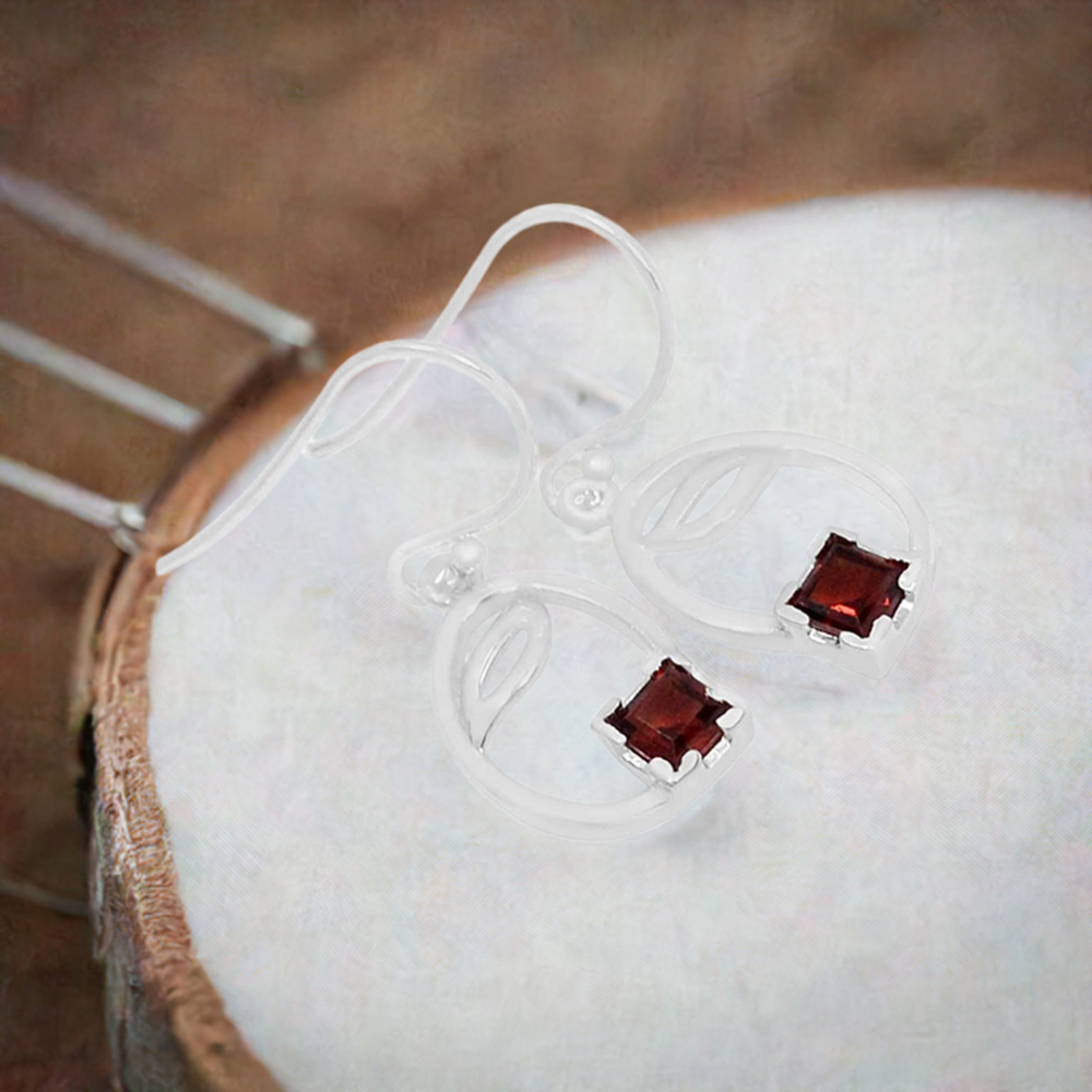 925 Sterling Silver Handmade Earrings In Garnet Gemstone Jewelry 925SE584