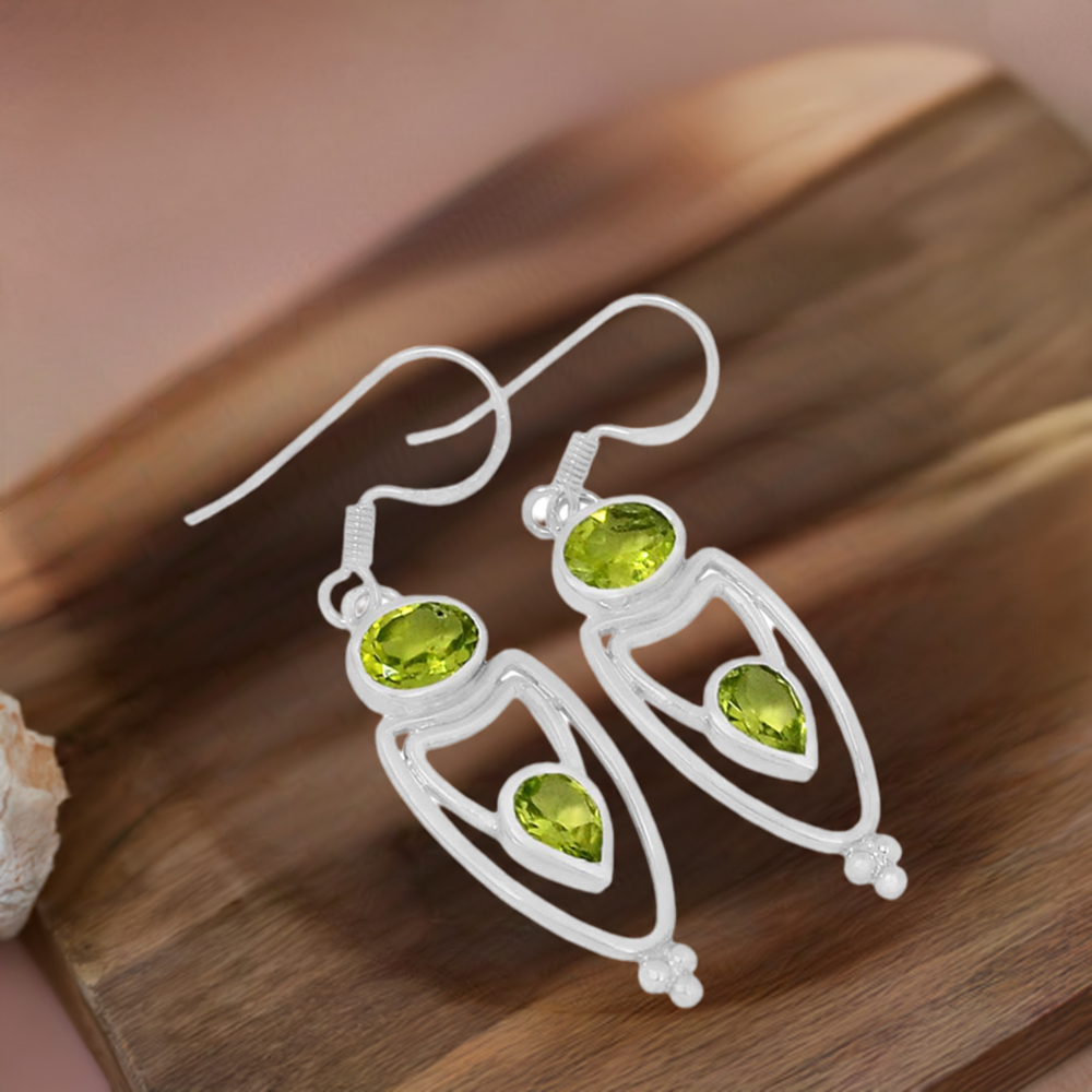 925 Sterling Silver Handmade Earrings In Peridot Gemstone Jewelry 925SE595