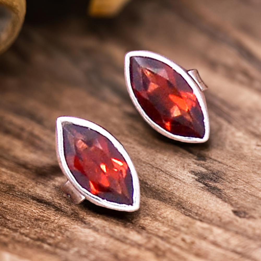 925 Sterling Silver Handmade Earrings In Garnet Gemstone Jewelry 925SE668