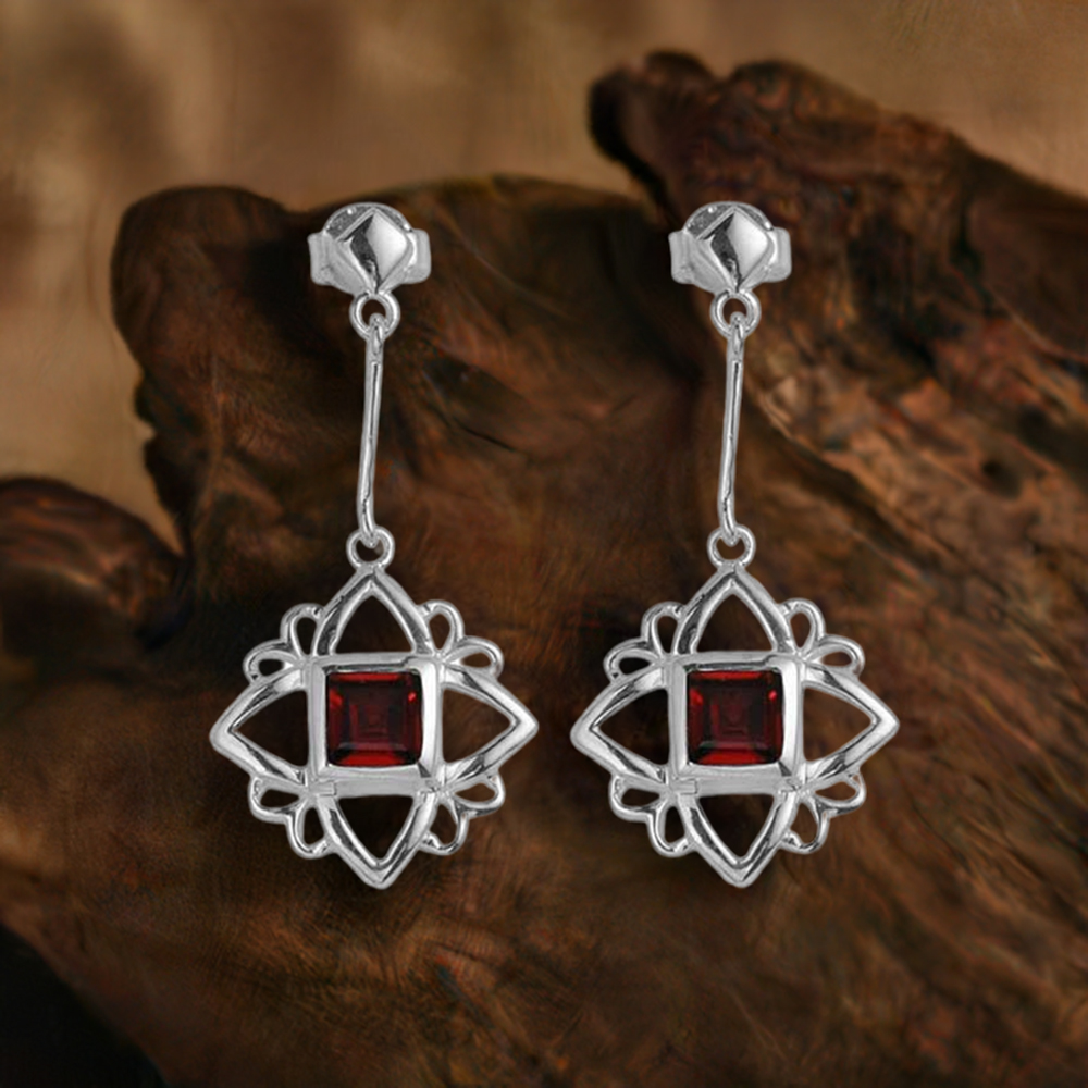 Solid 925 Silver Earrings In Natural Garnet Gemstone 925SE697