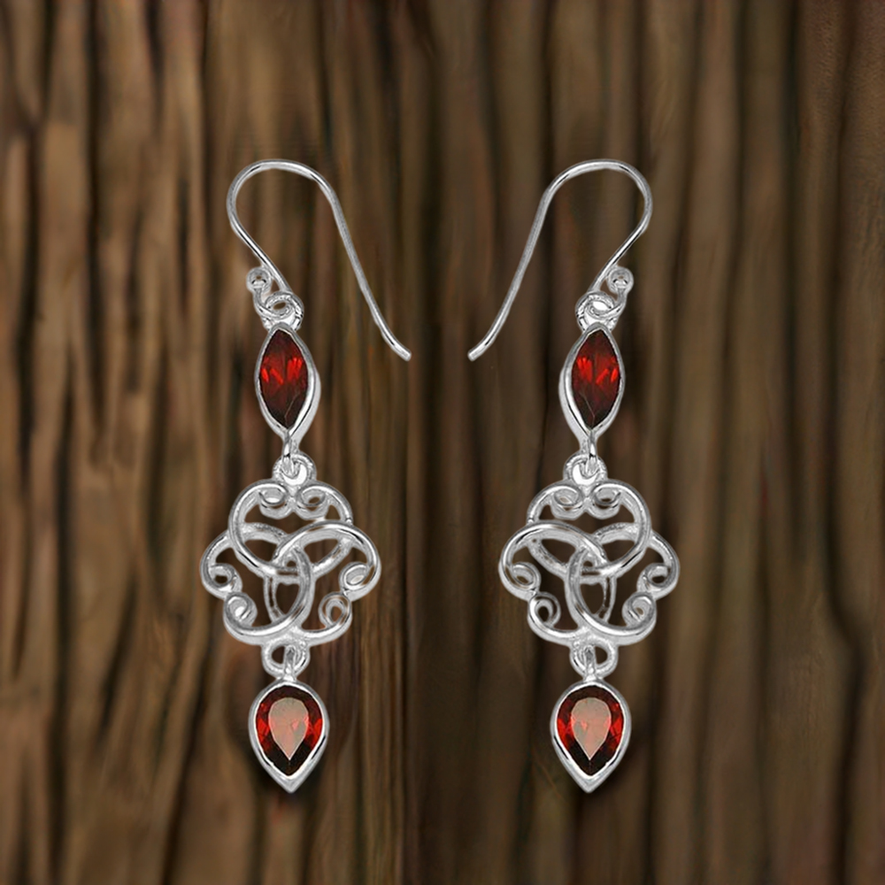 925 Sterling Silver Earrings In Garnet Gemstone Jewelry 925SE741