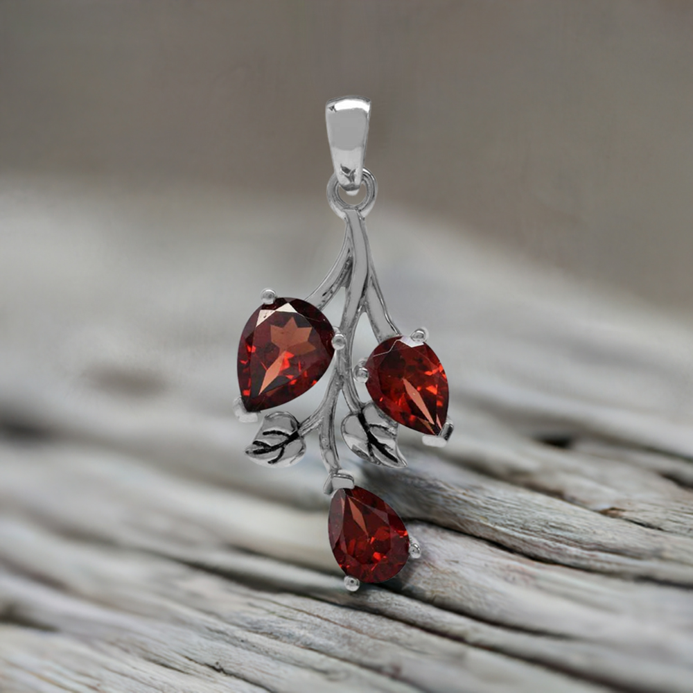 925 Solid Silver Pendants In Garnet Gemstone Jewelry 925SP03