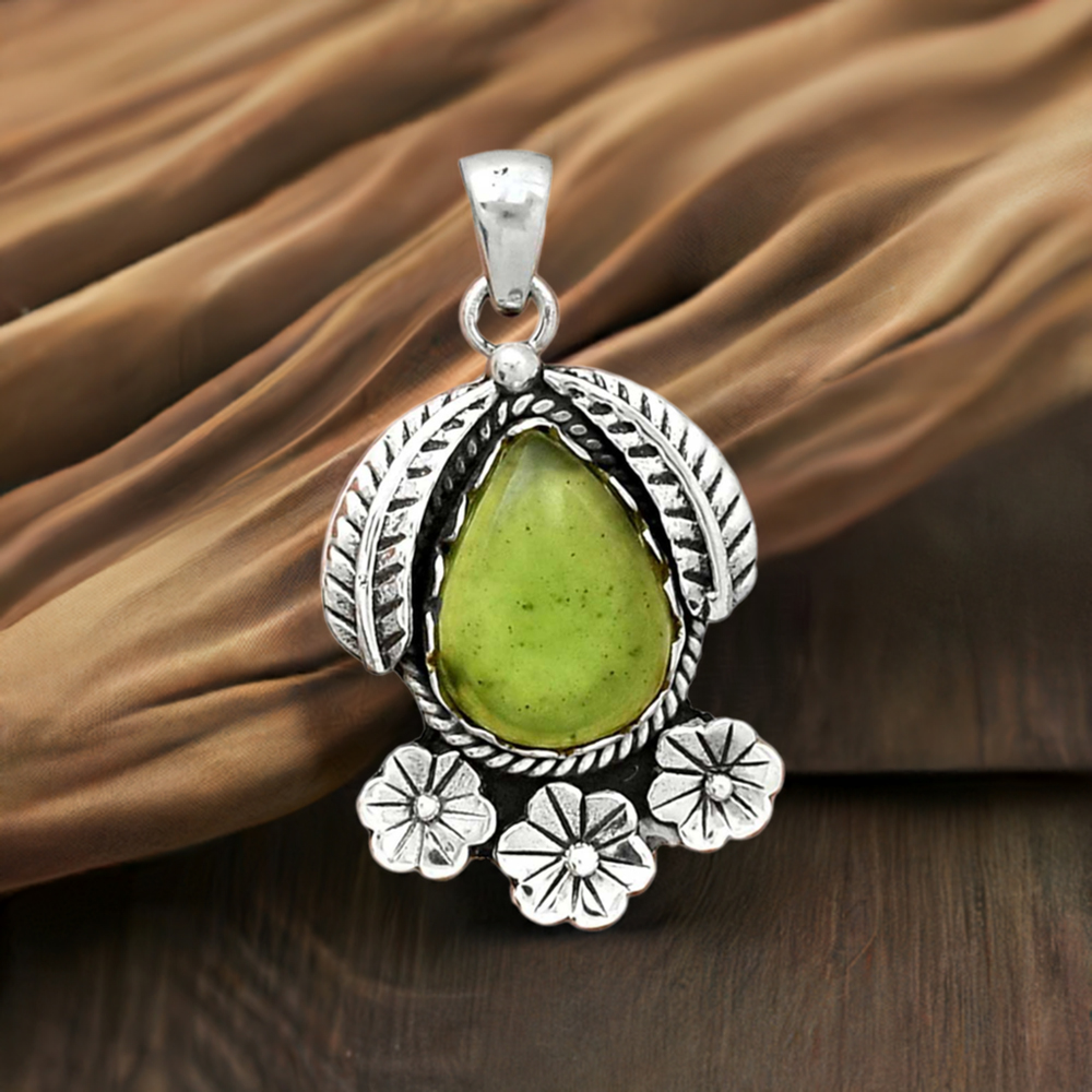 Prehnite Gemstone Pendants In Fine Sterling Silver Jewelry 925SP091-6
