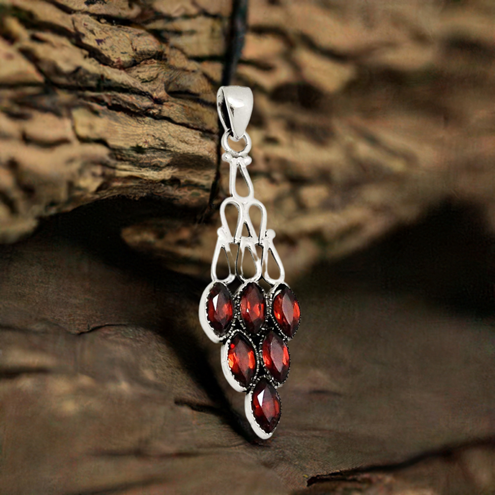 Garnet Gemstone Pendants In Fine Sterling Silver Jewelry 925SP116-1