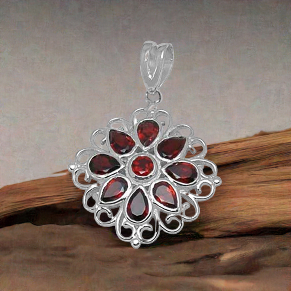 Garnet Gemstone Handmade Pendants In 925 Sterling Silver Jewelry 925SP1396