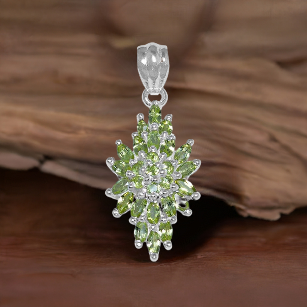 Peridot Gemstone Handmade Pendants In Solid Sterling Silver Jewelry 925SP1497