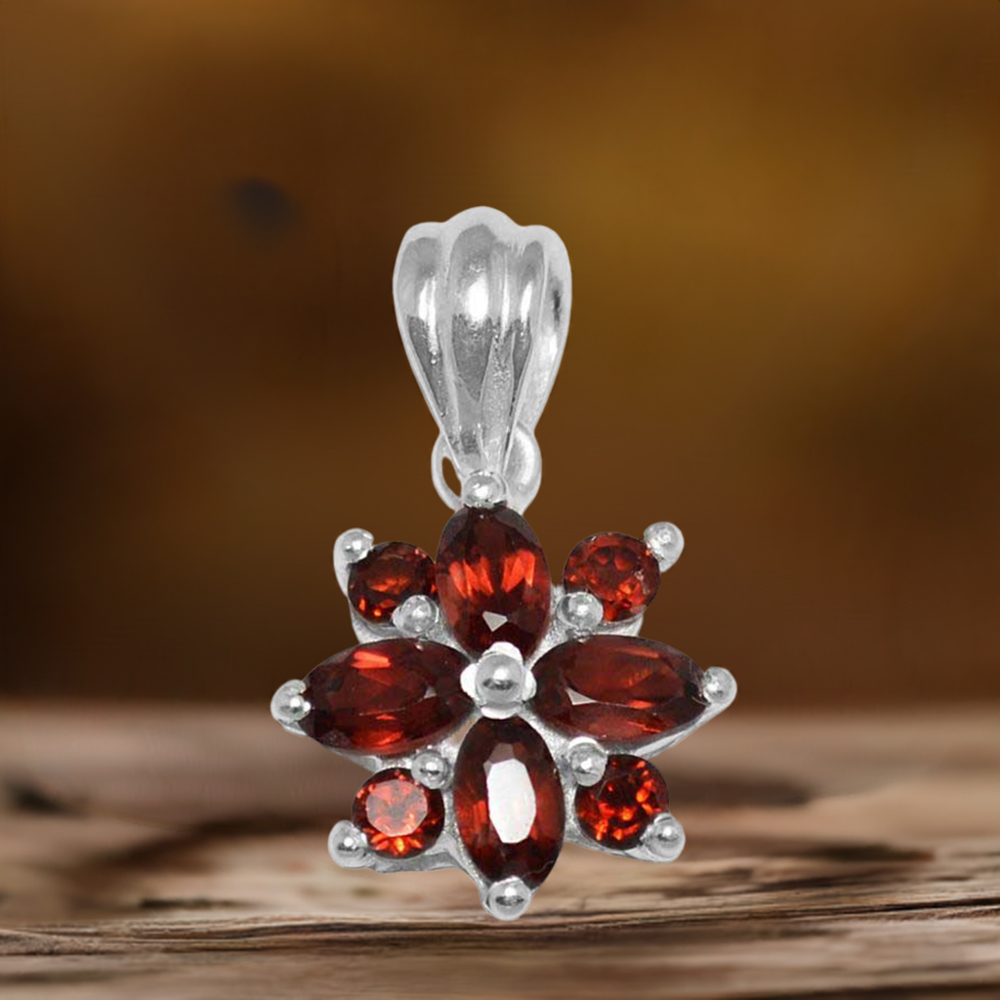 Peridot Gemstone Pendants In 925 Fine Silver Jewelry 925SP1500