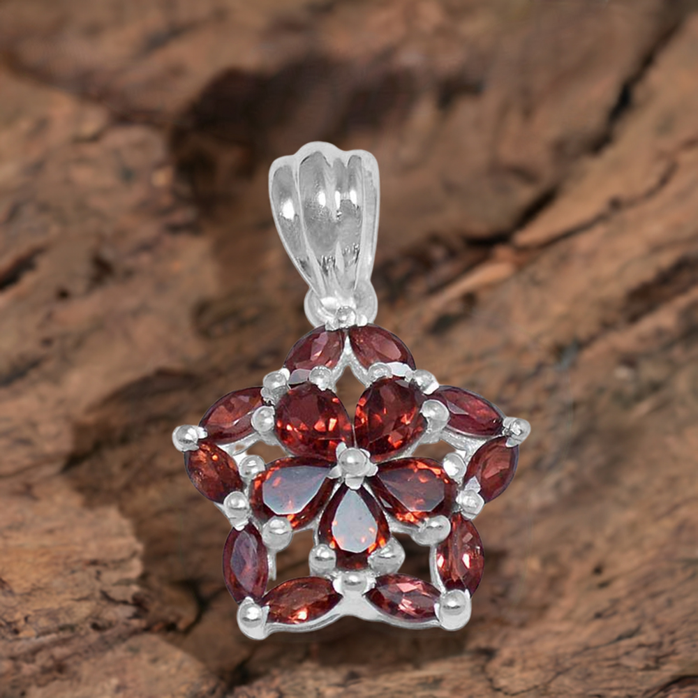 Garnet Gemstone Pendants In Fine Sterling Silver Jewelry 925SP1508