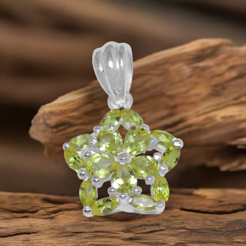Peridot Gemstone Handmade Pendants In Solid Sterling Silver Jewelry 925SP1512