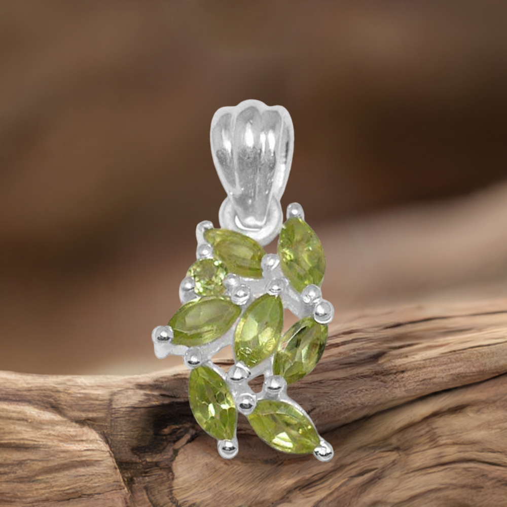 925 Sterling Silver Handmade Pendants In Peridot Gemstone Jewelry 925SP1521