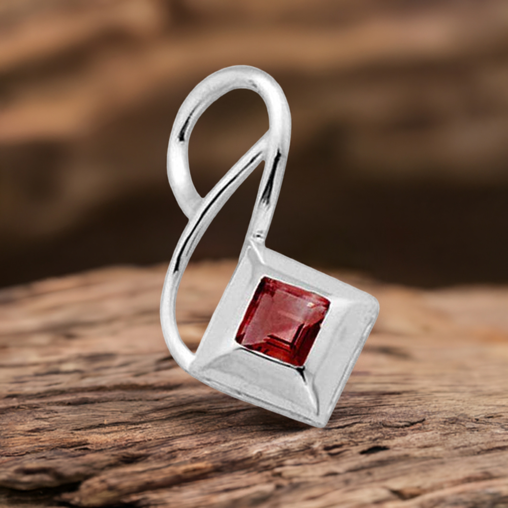 Garnet Gemstone Pendants In 925 Solid Silver Jewelry 925SP1554