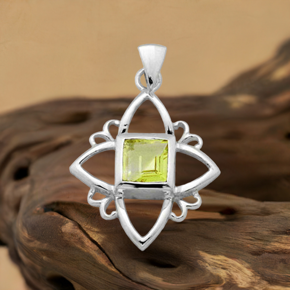 Peridot Gemstone Pendants In Fine Sterling Silver Jewelry 925SP1563