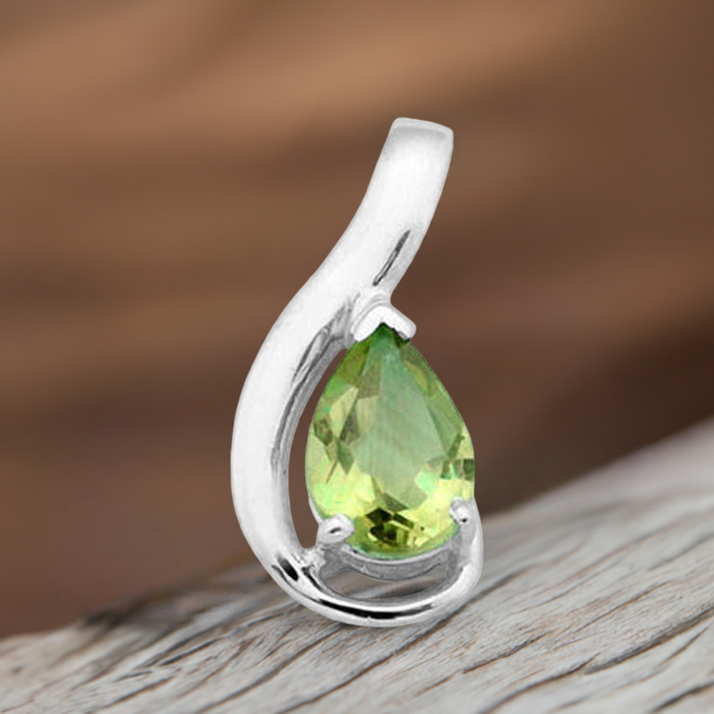 Peridot Gemstone Pendants In Fine Sterling Silver Jewelry 925SP1613