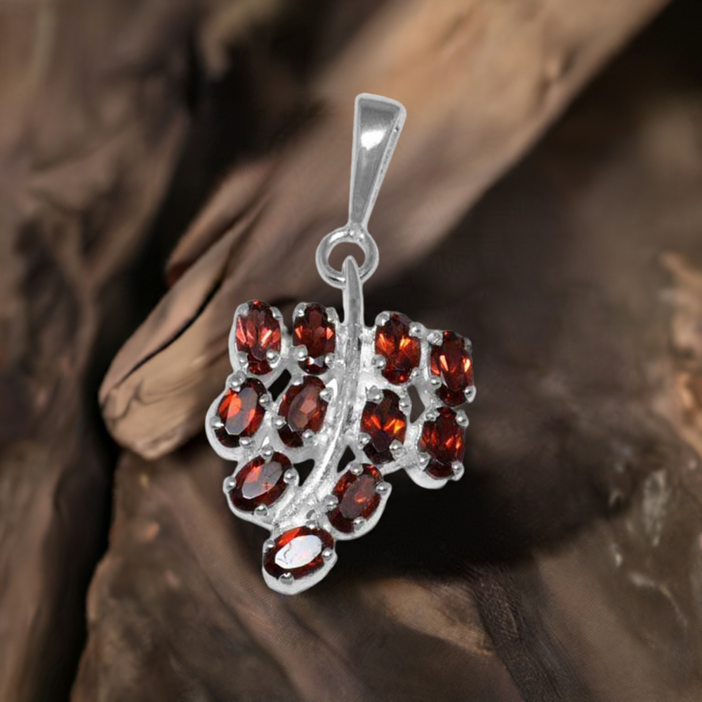 Garnet Gemstone Pendants In 925 Solid Silver Jewelry 925SP1644