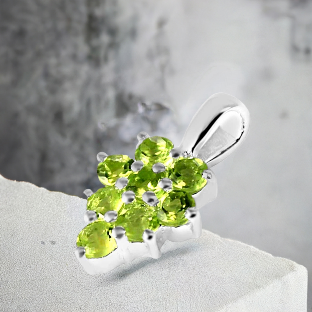 Peridot Gemstone Handmade Pendants In 925 Sterling Silver Jewelry 925SP208-6