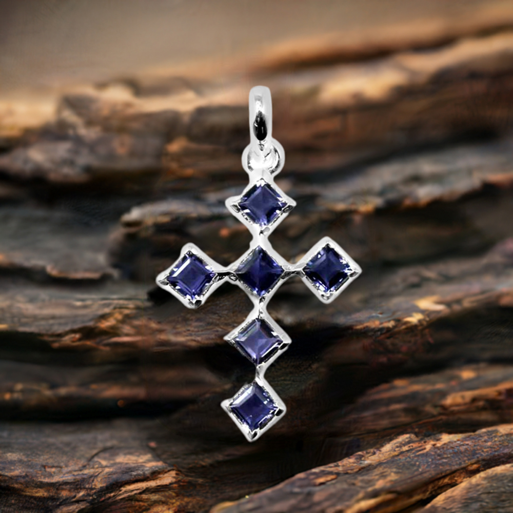 Iolite Gemstone Pendants In Fine Sterling Silver Jewelry 925SP228-2