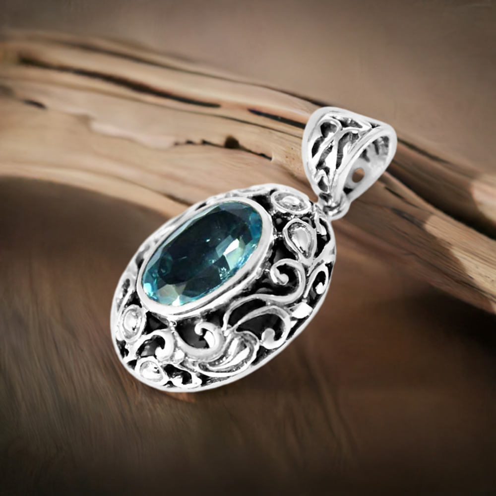 925 Solid Silver Pendants In Blue Topaz Gemstone Jewelry 925SP232-3