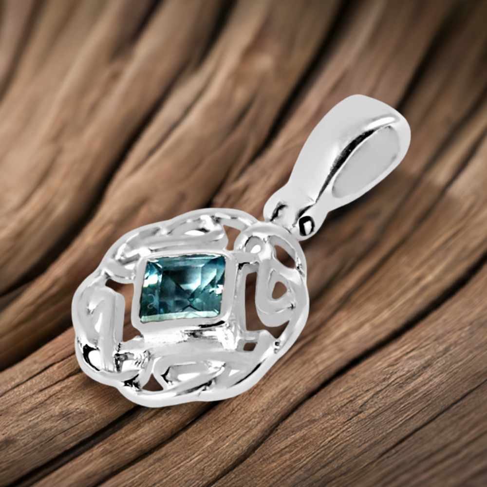 Blue Topaz Gemstone Handmade Pendants In Solid Sterling Silver Jewelry 925SP257-5