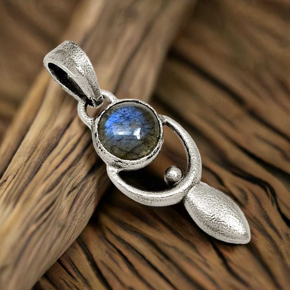 Labradorite Gemstone Pendants In Fine Sterling Silver Jewelry 925SP52-1