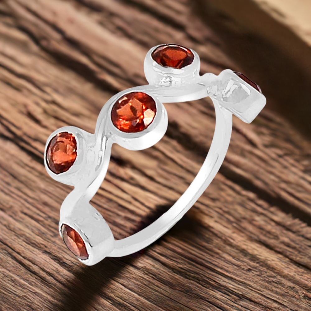 Natural Garnet Gemstone Ring In 925 Silver 925SR070-2