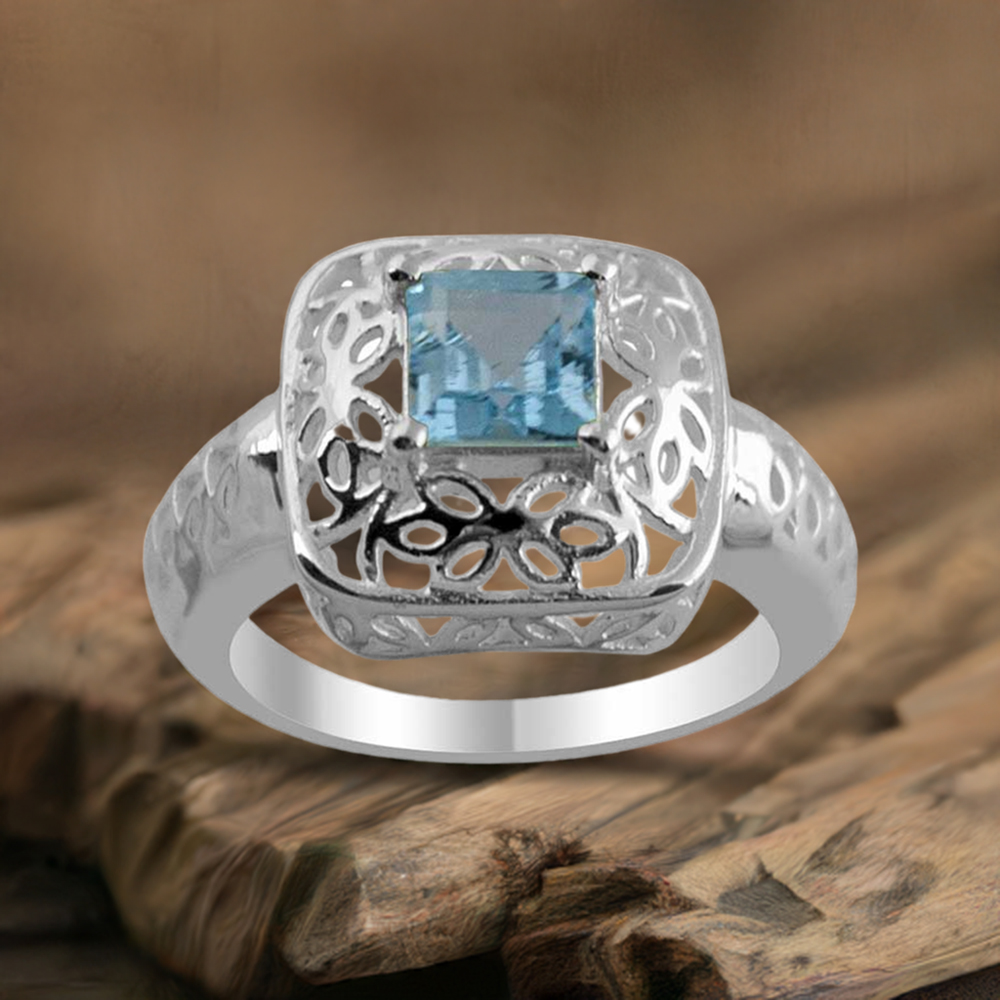 Handmade Natural blue topaz semi precious popular gemstones ring in diamond finishing 92.5 silver