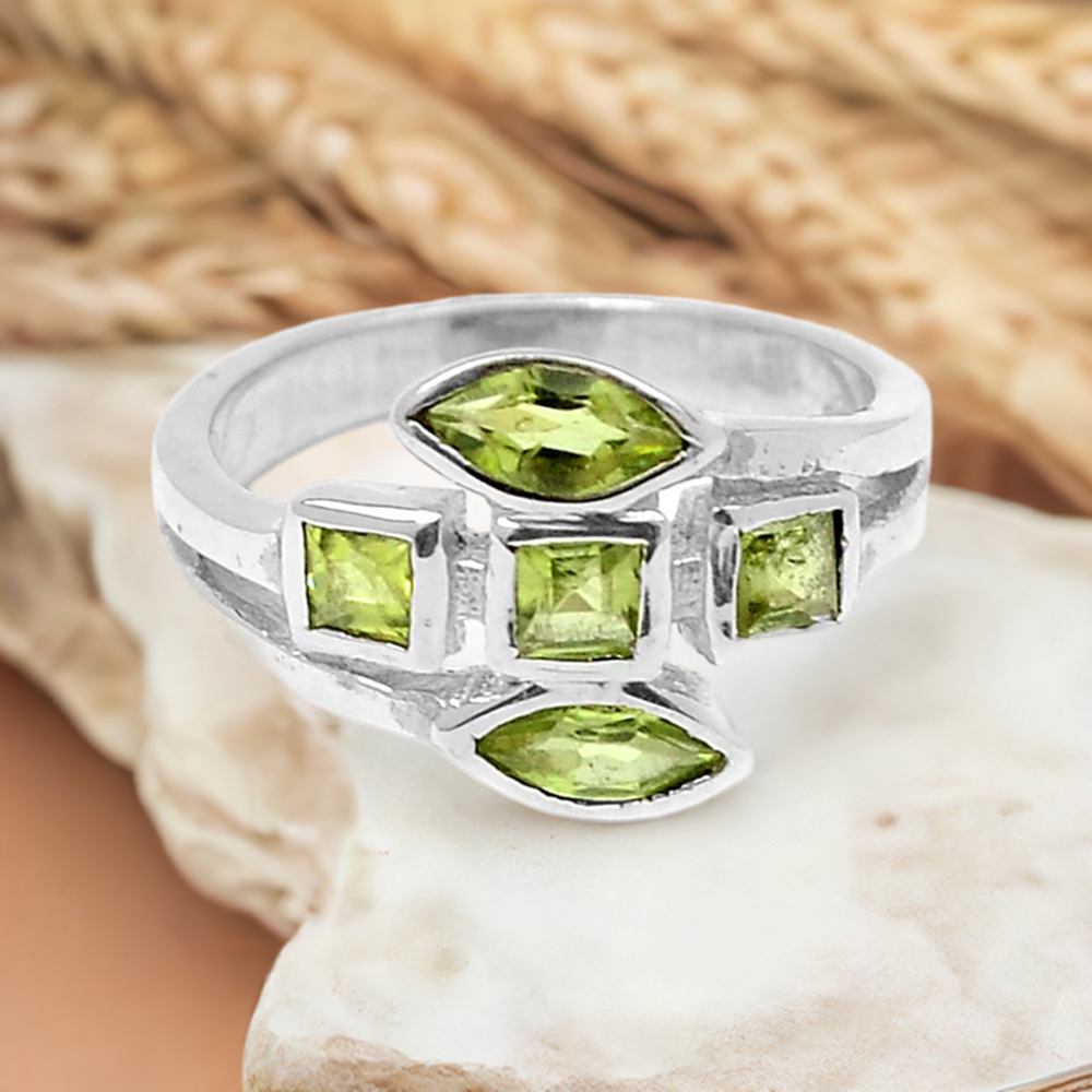 925 Sterling Silver Handmade Rings In Peridot Gemstone Jewelry 925SR885
