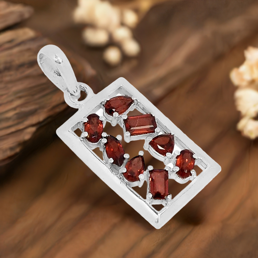 925 Fine Silver Pendants In Garnet Gemstone Jewelry 925SSP305-3