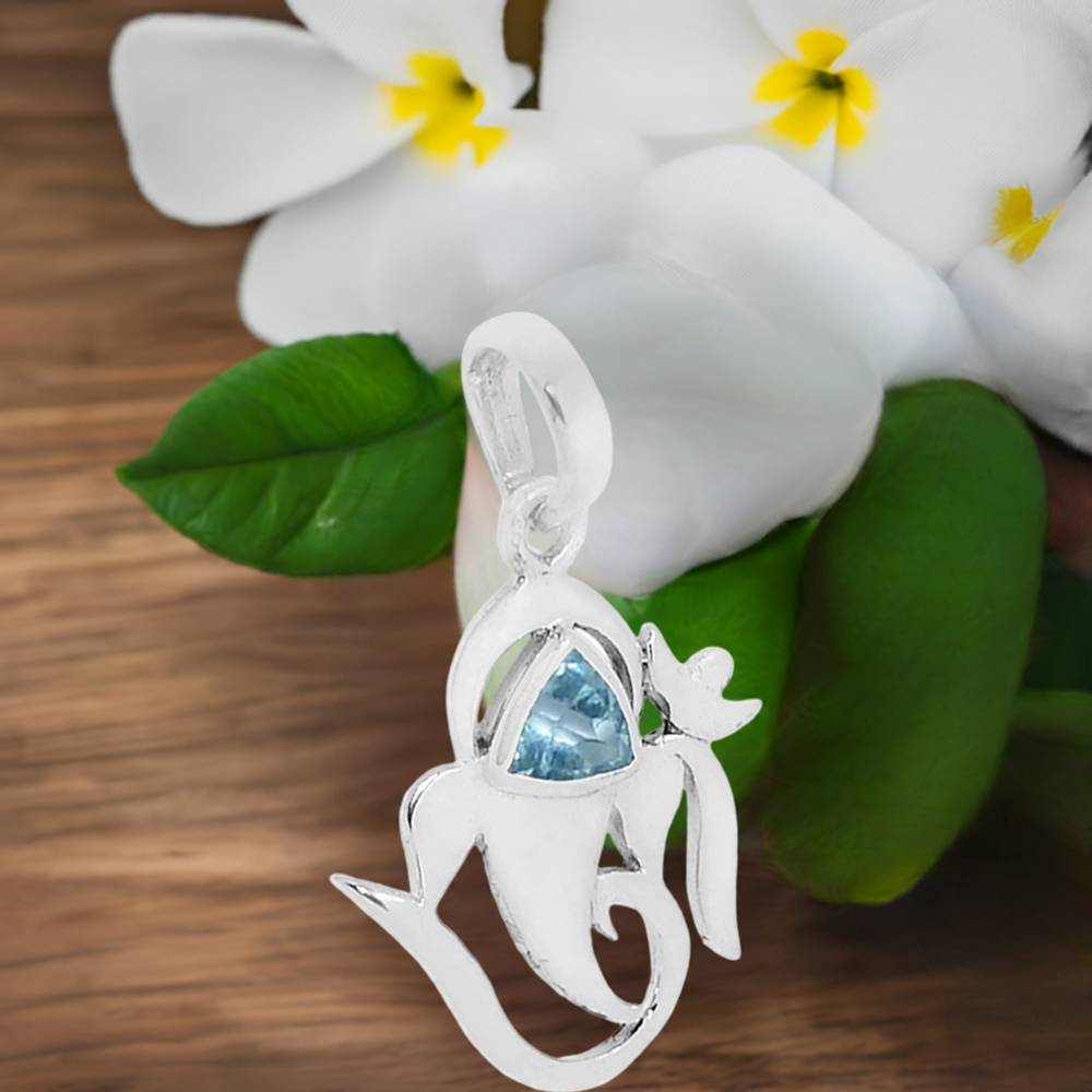 Blue Topaz Gemstone Pendants In Solid Sterling Silver Jewelry 925SSP307-2