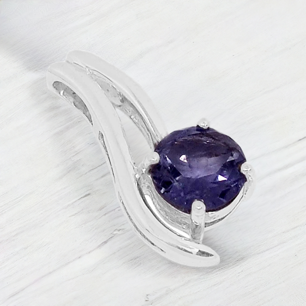 Amethyst Gemstone Pendants In 925 Fine Silver Jewelry 925SSP308-2