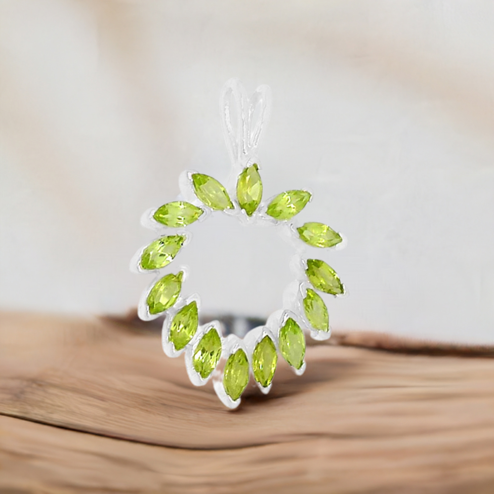 Fine Sterling Silver Pendants In Peridot Gemstone Jewelry 925SSP314-3