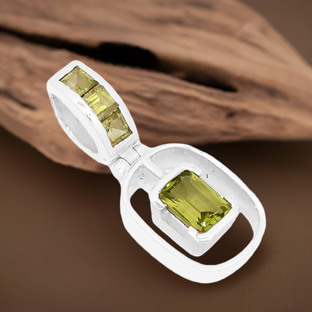 Peridot Gemstone Pendants In Fine Sterling Silver Jewelry 925SSP350-2