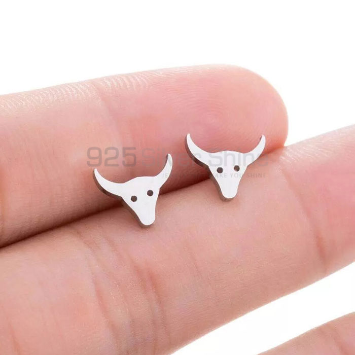 Hooke's Horns Earring, Animal Minimalist Earring In 925 Sterling Silver AME41_2
